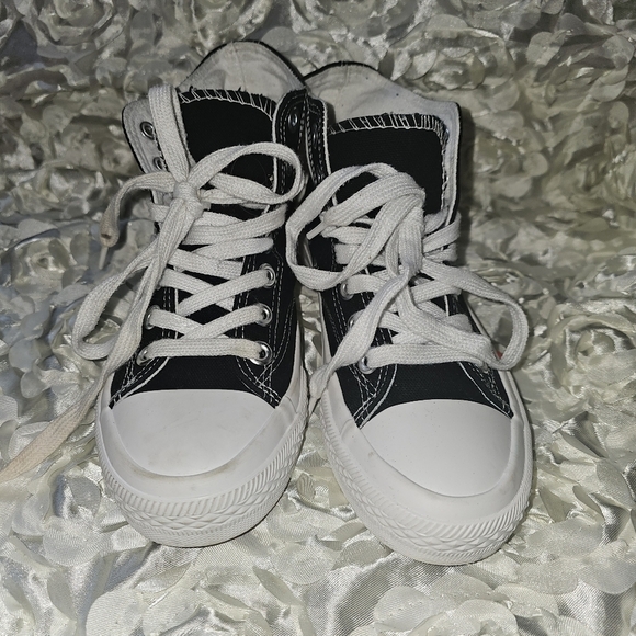 Rainbow Canvas Converse Style High Top | Rainbow Sole Size 4=36 - Picture 9 of 13